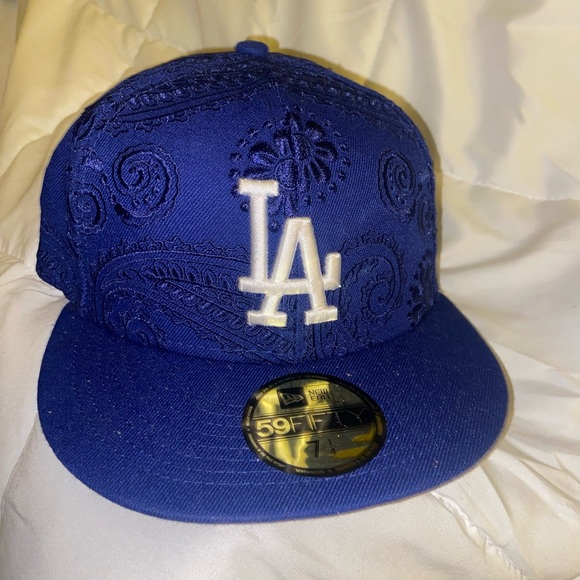 New era MLB men’s fitted blue paisley cap - Picture 2 of 4